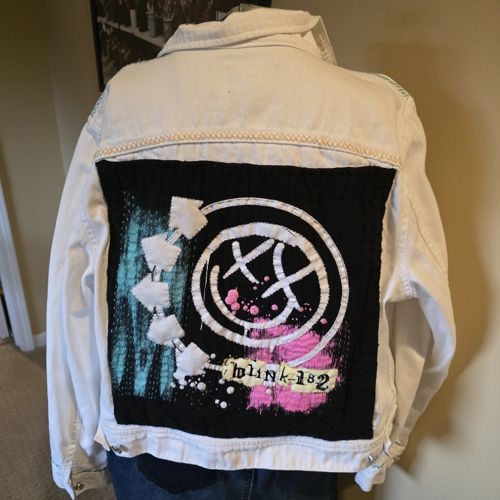 HAND CRAFTED Jacket UPCYCLED White Denim Embroidered BLINK 182 Tee Size XXL